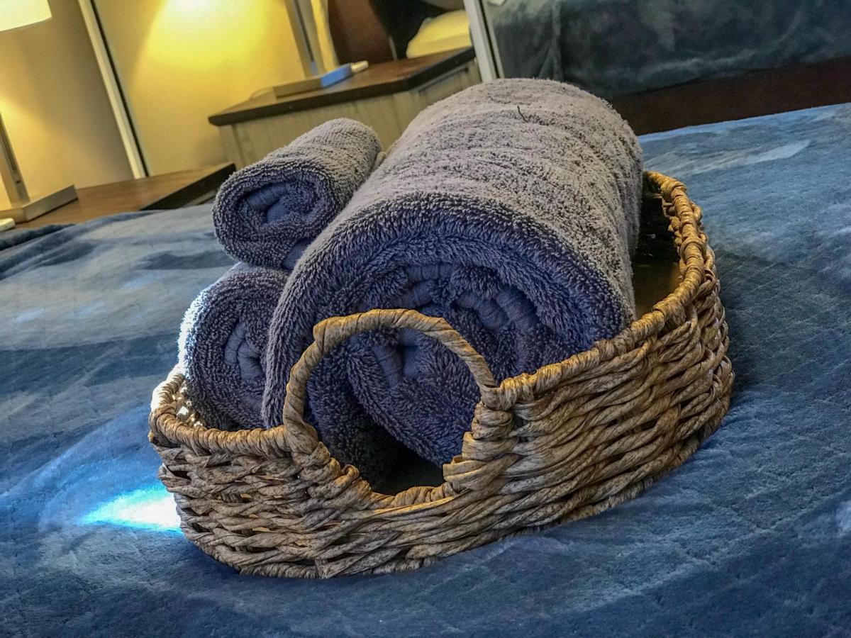Private Jacuzzi Oasis With Mountain Views And Free Parking Daire Ponce Dış mekan fotoğraf